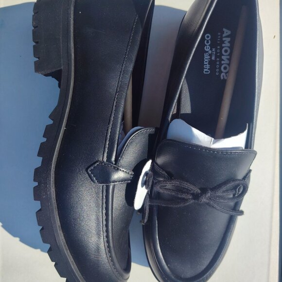 Women's Loafers - Picture 4 of 5